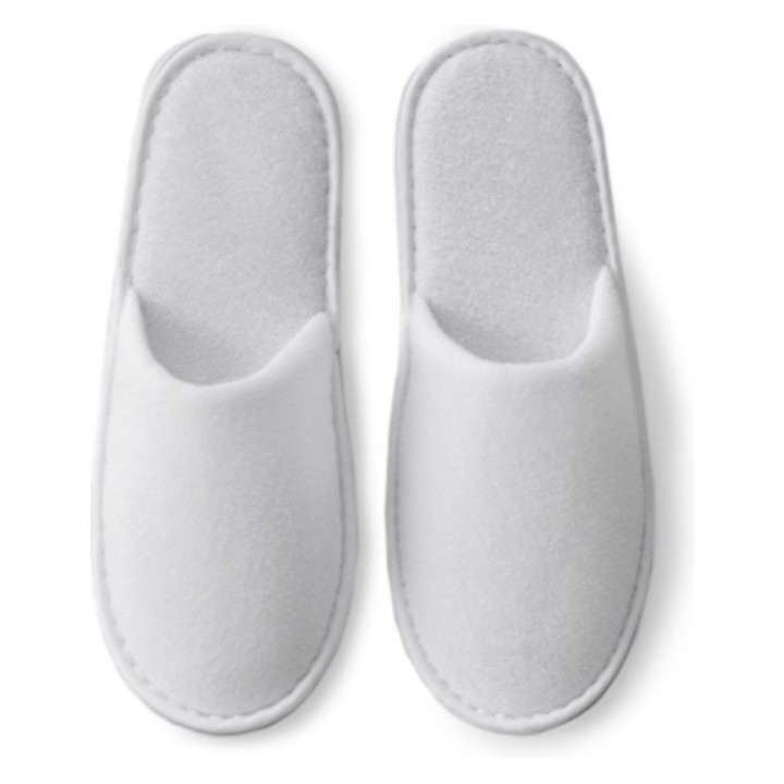 Zapatilla cerrada suave alta calidad polièster  (cj. 200 par.)