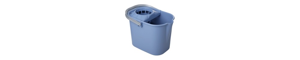Cubos de fregar y escurridores